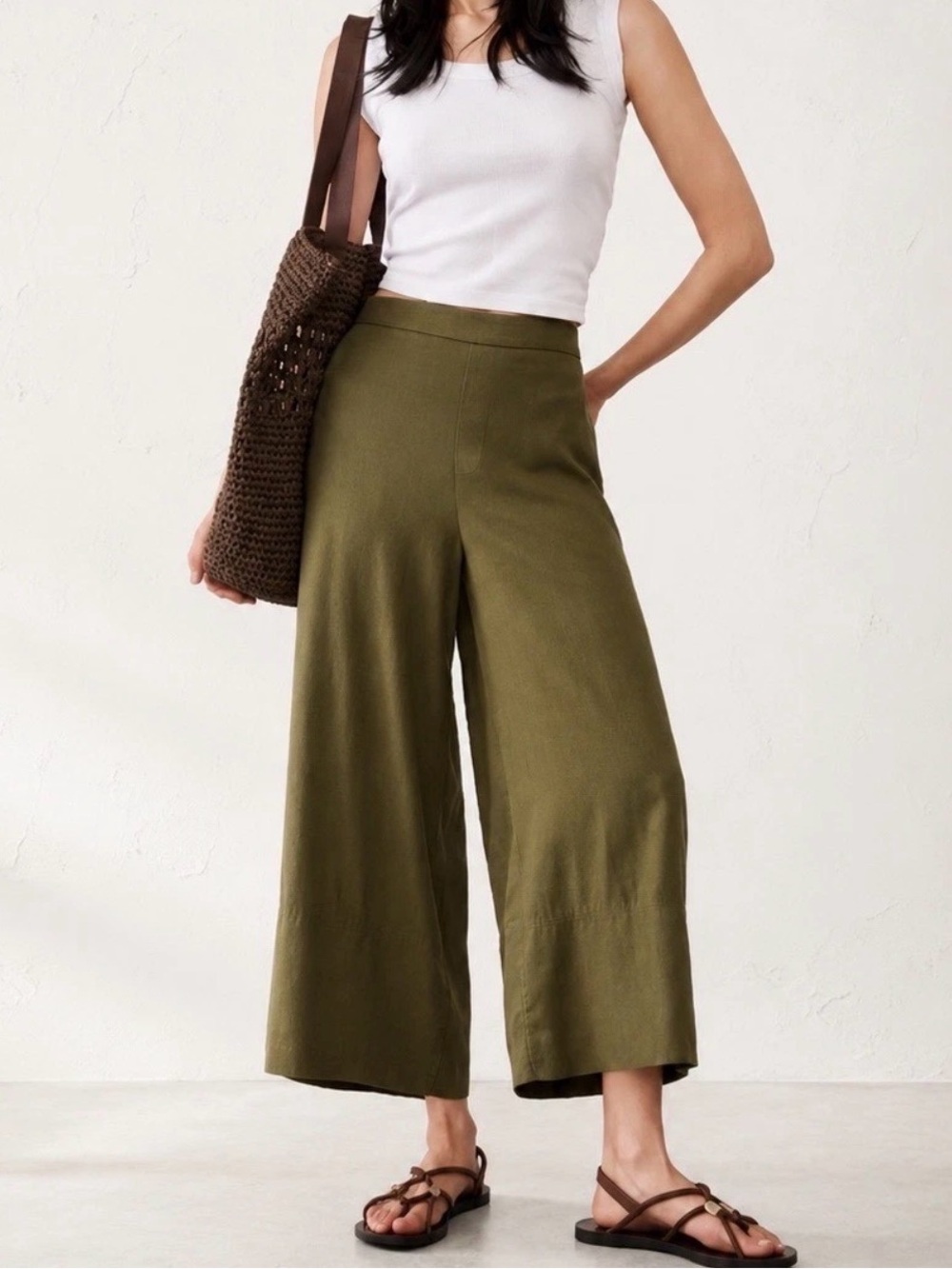 COS Olive Ultra Wide Leg Cropped Pants, 100% Linen Culottes, Size 4